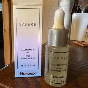 Norwex Lysere Illuminating Oil